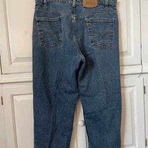 Men’s straight leg orange tag medium wash high rise Levi’s jeans size 37